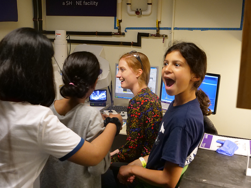 Checking out the SEM with TIrzah Abbott
