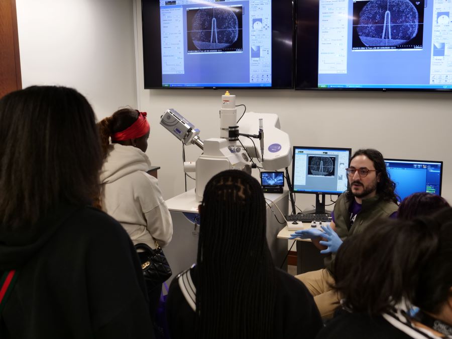 Nick G. sharing a sample on the SEM