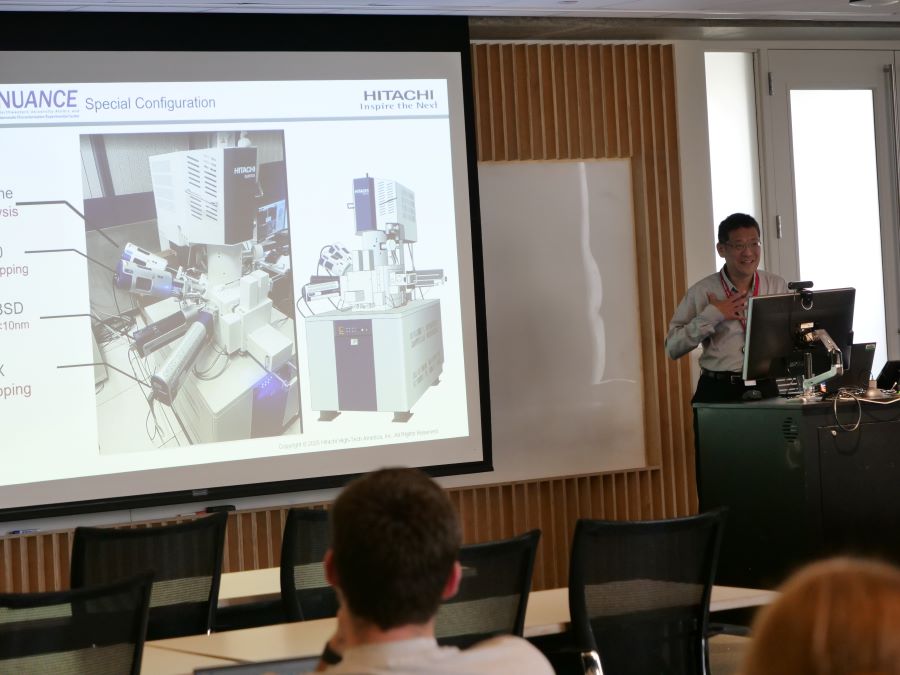 Atsushi Muto presenting